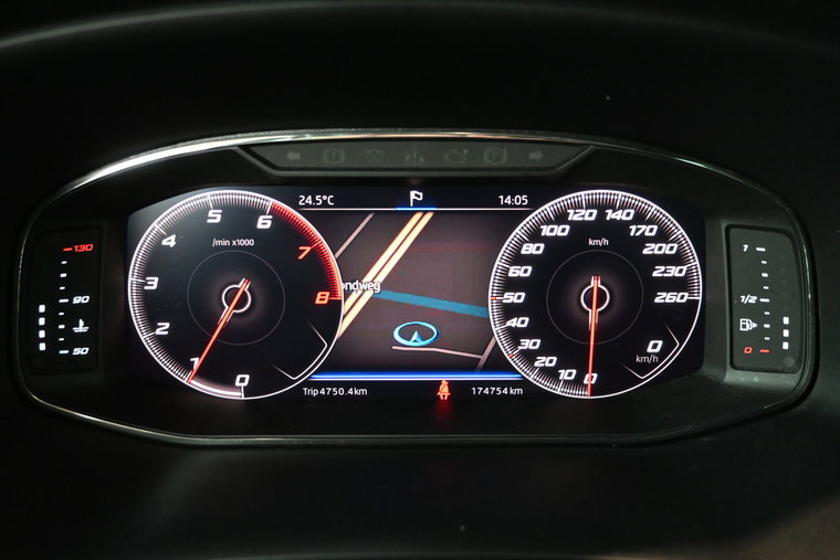 Vehicle Image 30