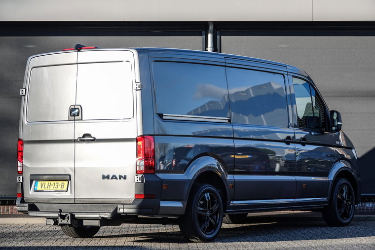 Vehicle Image 37