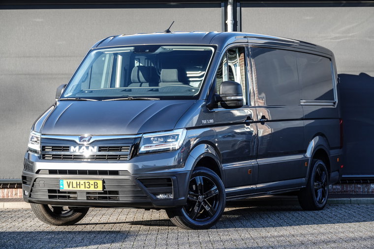 Vehicle Image 38