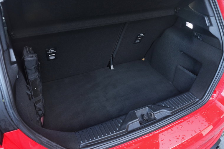 Vehicle Image 33