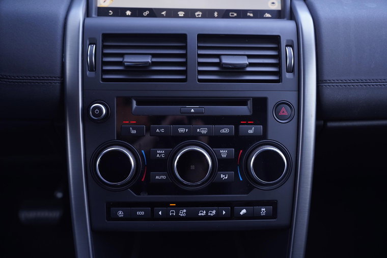 Vehicle Image 37