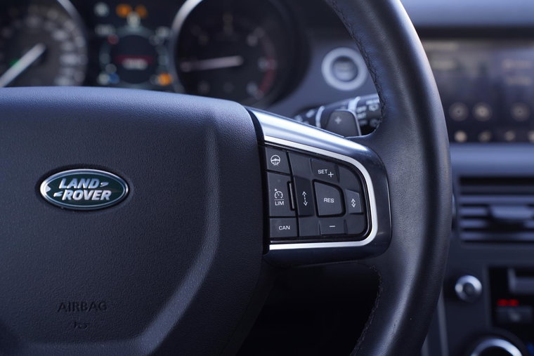 Vehicle Image 40