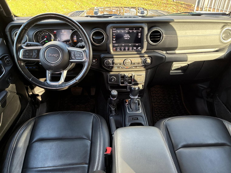 Vehicle Image 29
