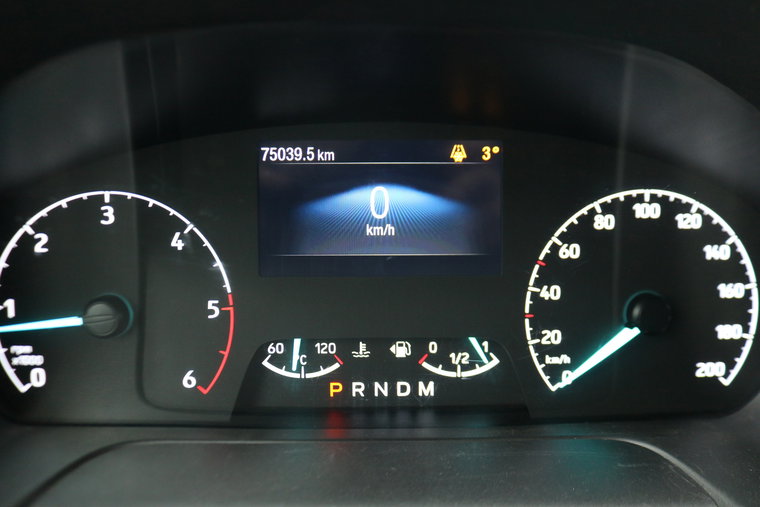 Vehicle Image 13