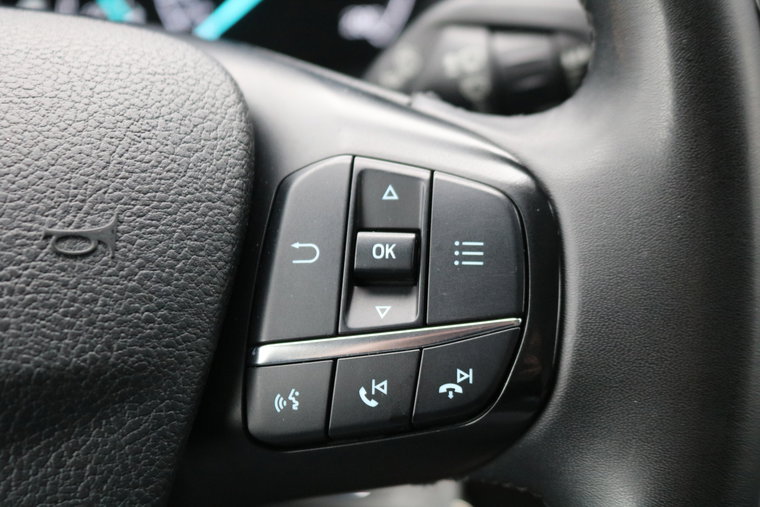 Vehicle Image 28