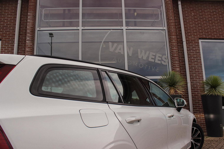 Vehicle Image 39