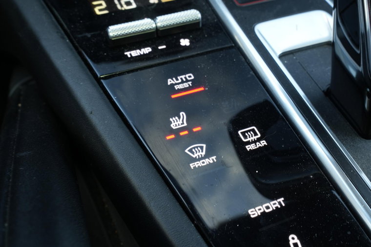 Vehicle Image 31