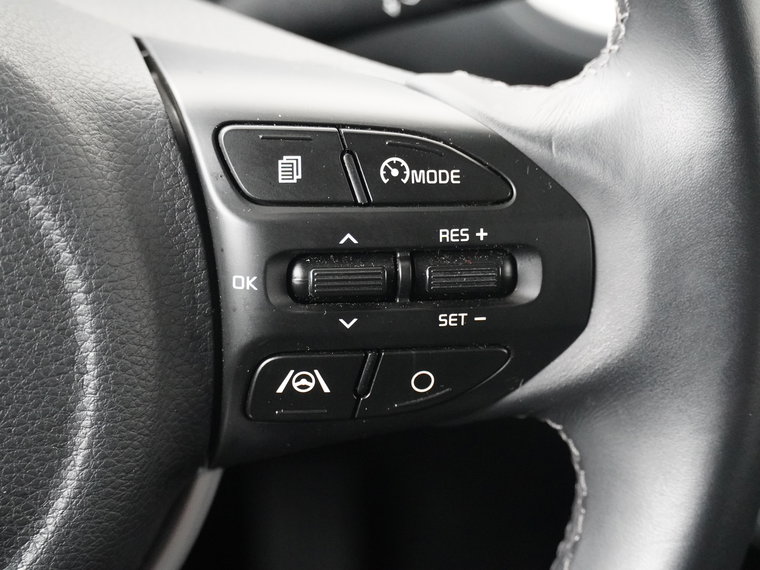 Vehicle Image 27