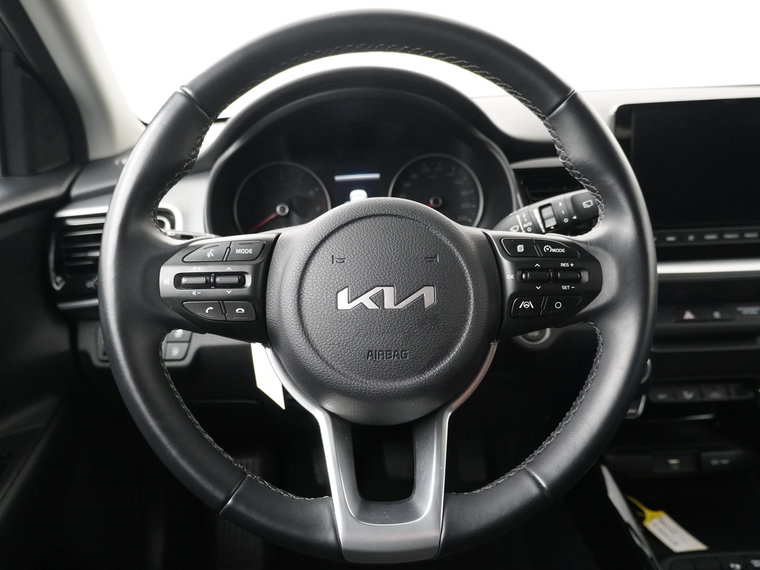 Vehicle Image 38