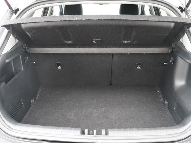 Vehicle Image 39