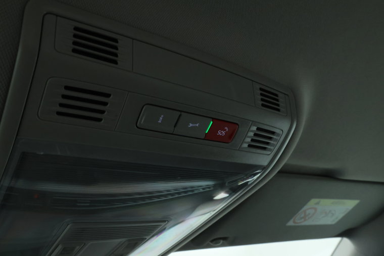 Vehicle Image 36