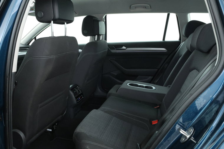 Vehicle Image 37