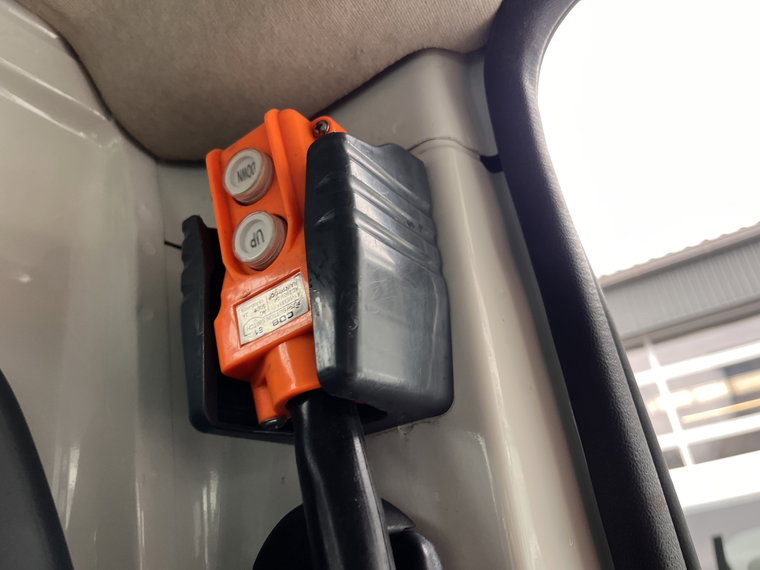 Vehicle Image 37