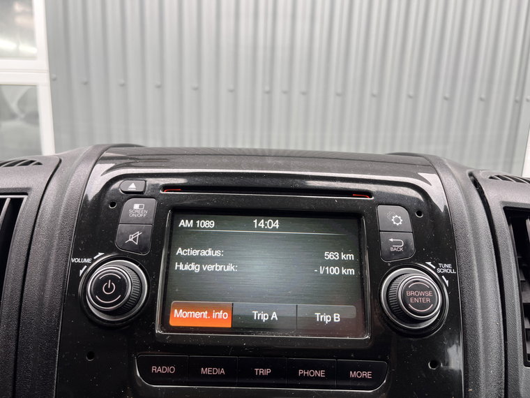 Vehicle Image 45