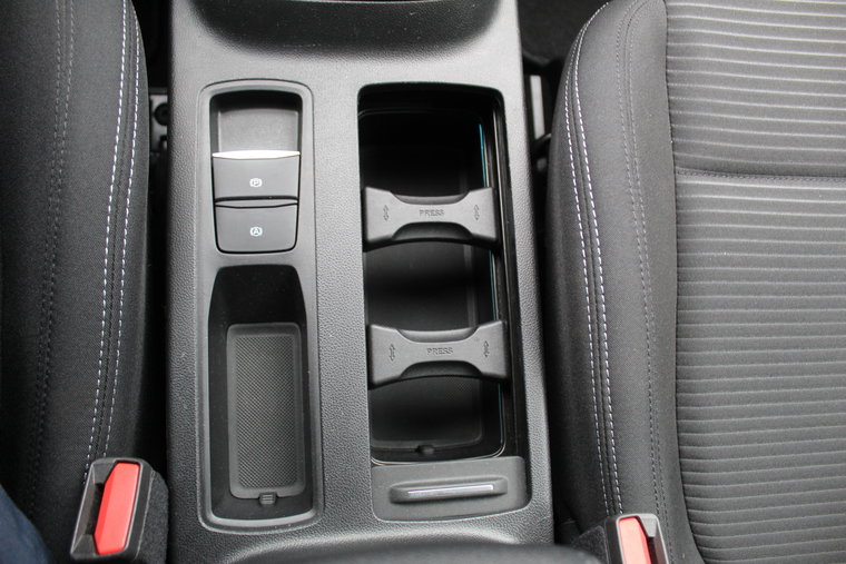 Vehicle Image 26