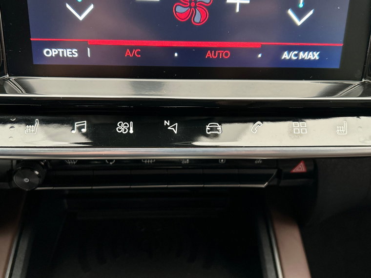 Vehicle Image 41