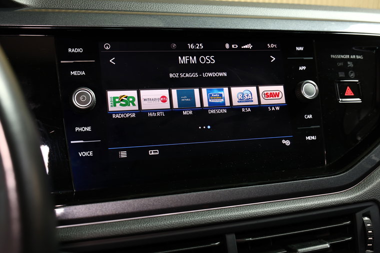 Vehicle Image 15