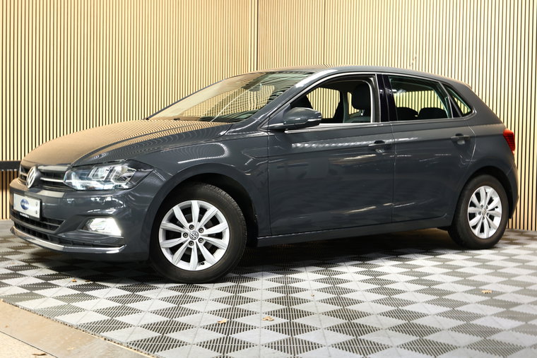 Vehicle Image 9