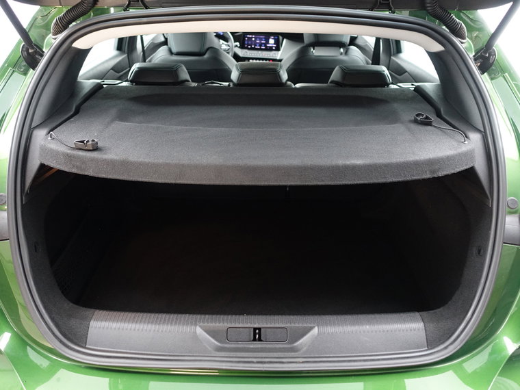 Vehicle Image 33