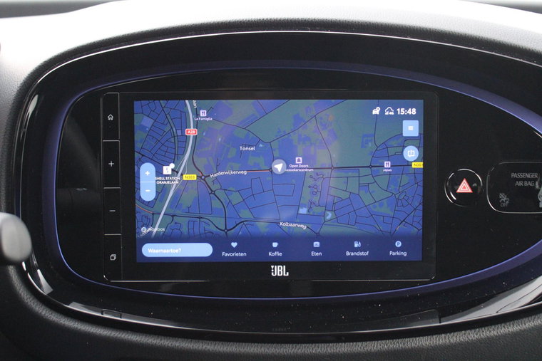 Vehicle Image 19