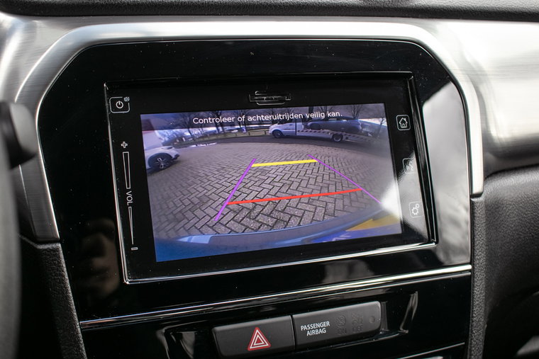 Vehicle Image 19