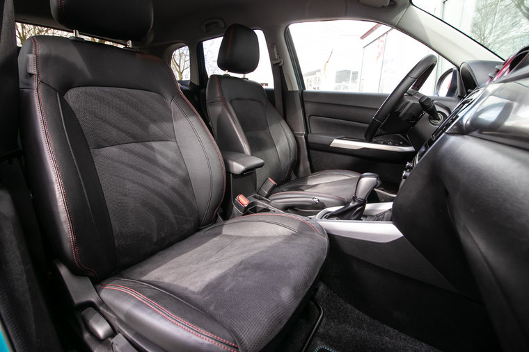 Vehicle Image 6