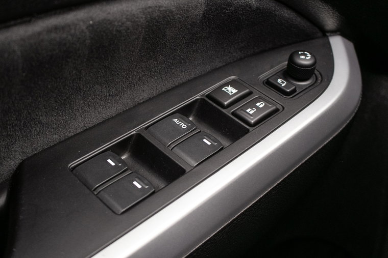 Vehicle Image 45
