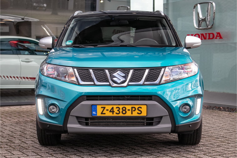 Vehicle Image 10