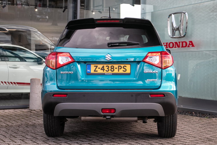 Vehicle Image 11