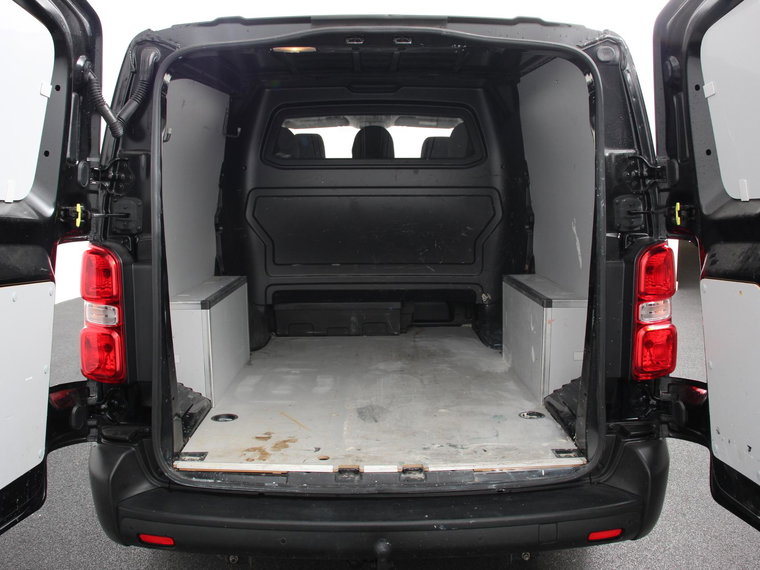 Vehicle Image 39