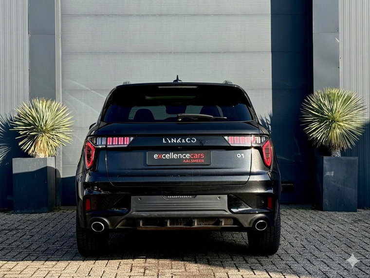 Vehicle Image 15