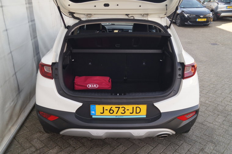 Vehicle Image 28