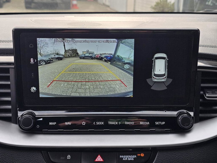 Vehicle Image 19