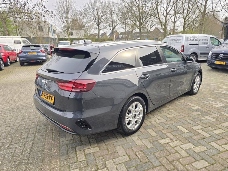 Vehicle Image 39