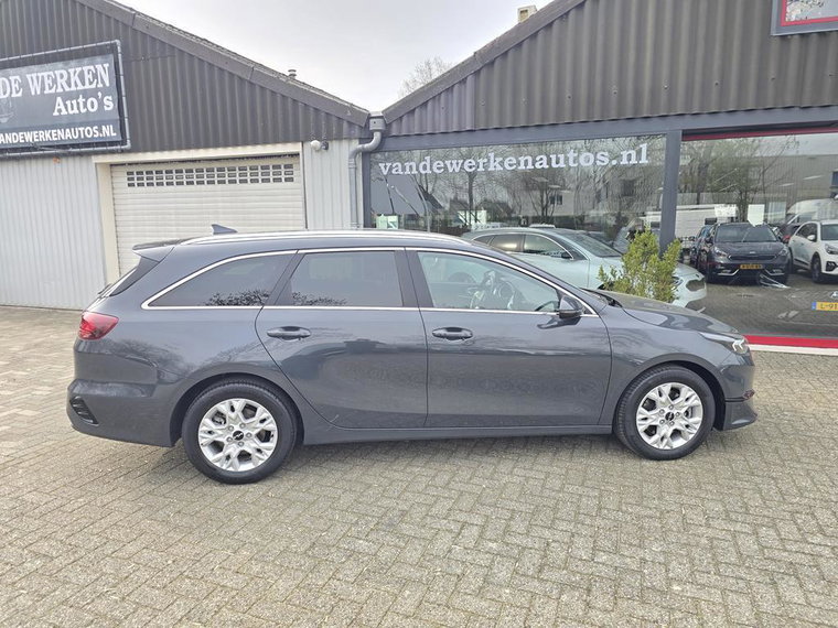 Vehicle Image 40