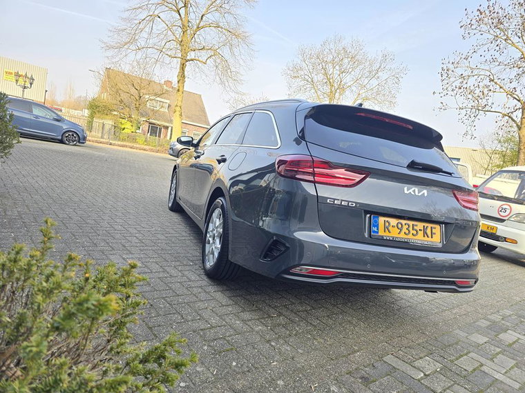 Vehicle Image 50