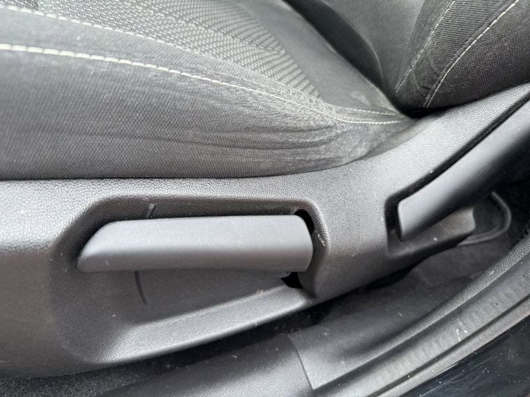 Vehicle Image 39