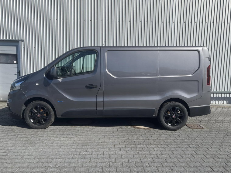 Vehicle Image 27