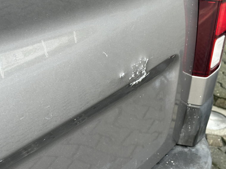 Vehicle Image 35
