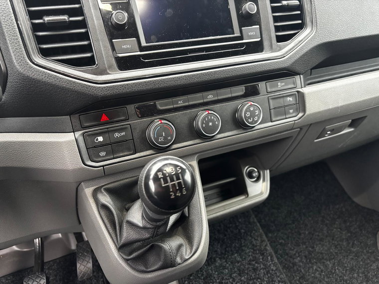 Vehicle Image 23