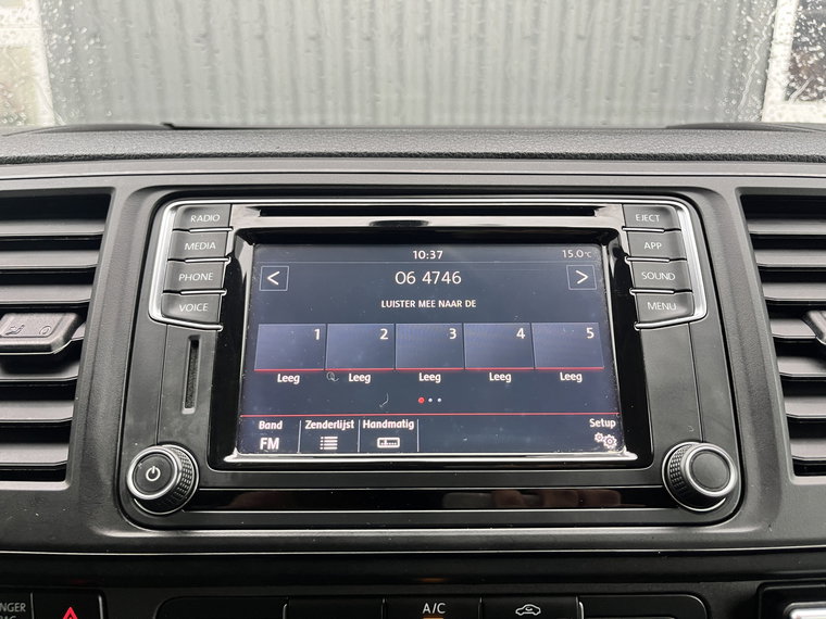 Vehicle Image 38