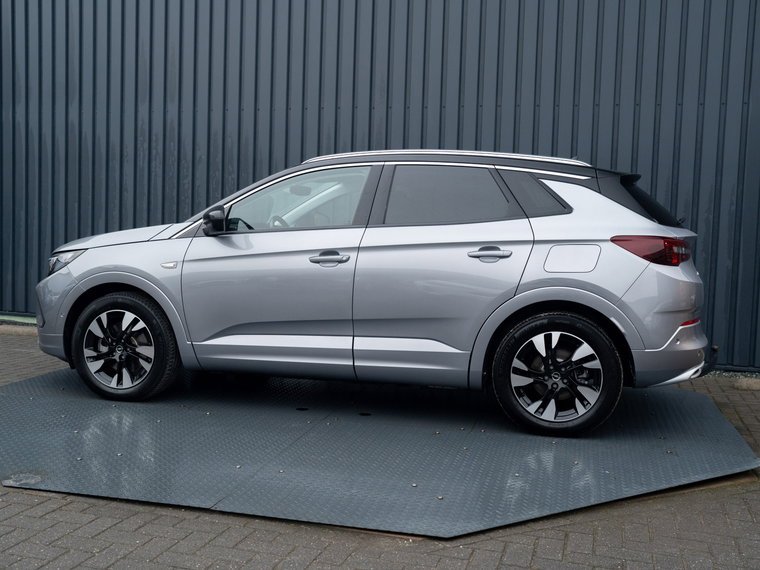 Vehicle Image 50