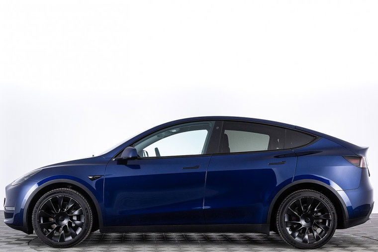Vehicle Image 35