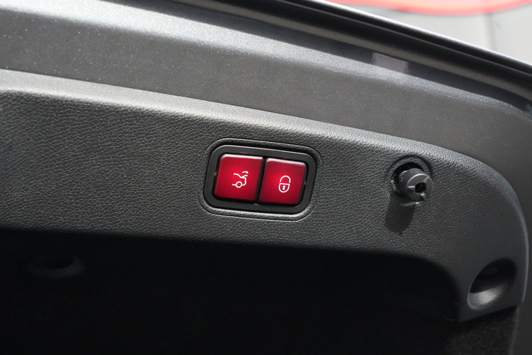 Vehicle Image 29