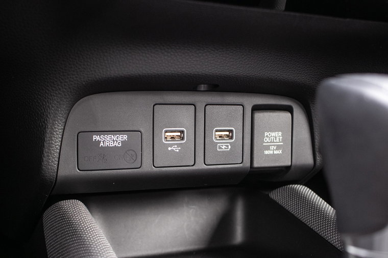 Vehicle Image 23