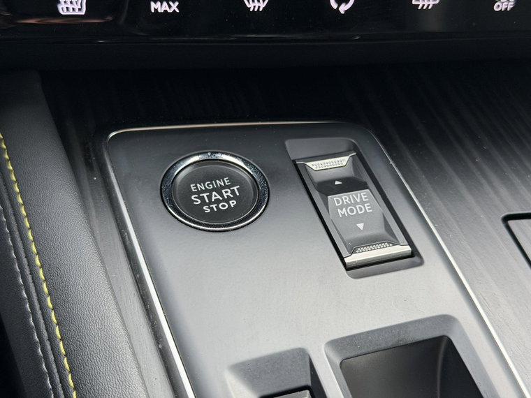 Vehicle Image 40