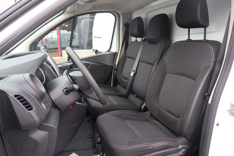 Vehicle Image 35