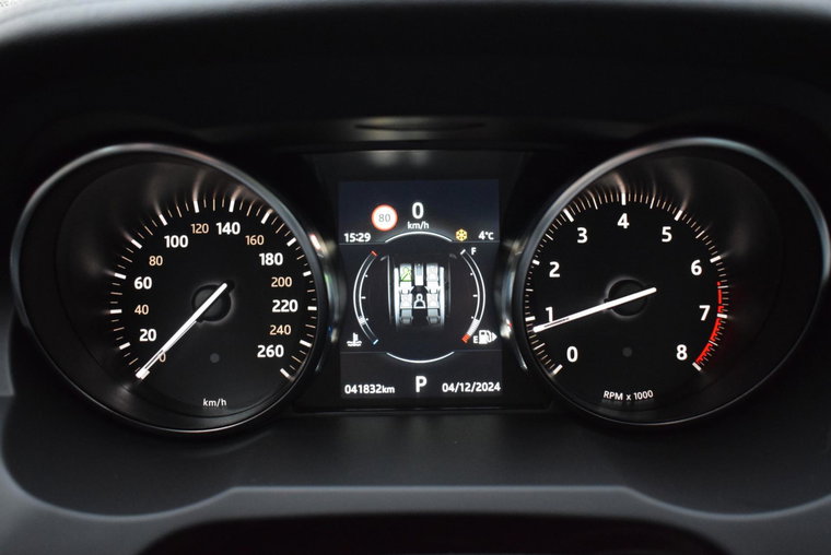 Vehicle Image 30