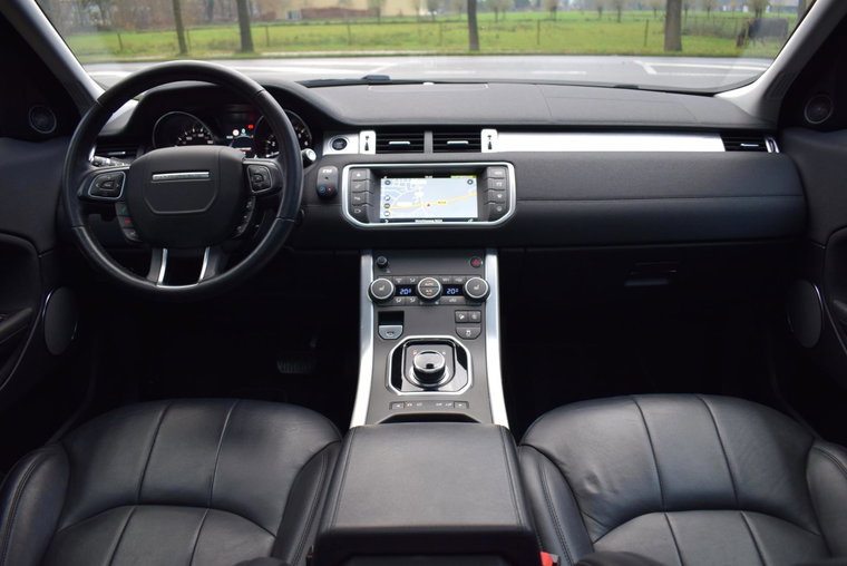 Vehicle Image 11