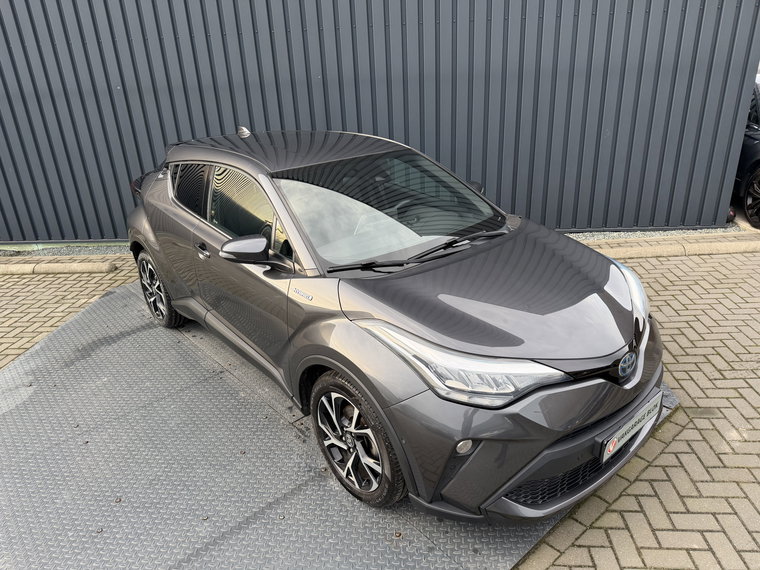 Vehicle Image 8